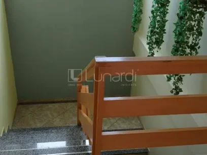 Casa com 3 Dormitórios - Miniatura - Lunardi Imóveis