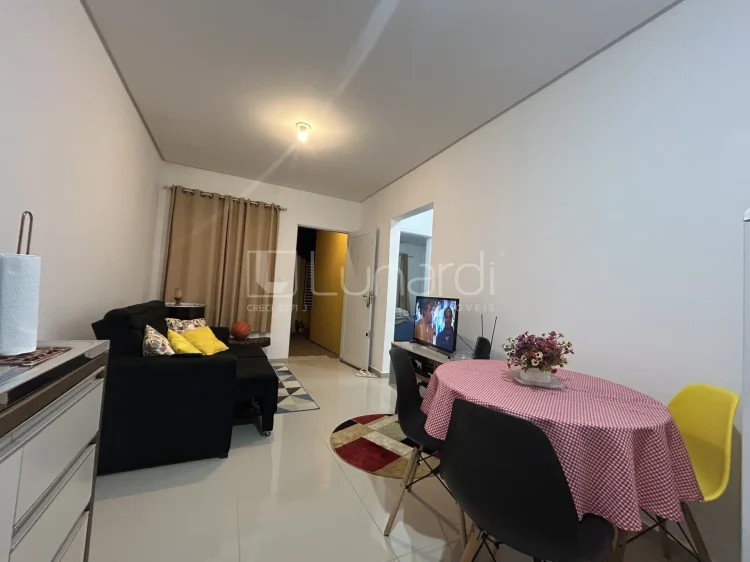 Casa com 2 Dormitórios - Lunardi Imóveis