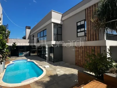 Casa com 3 Suítes - Lunardi Imóveis