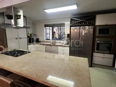 Casa com 3 Suítes - Miniatura - Lunardi Imóveis