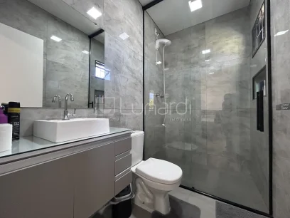 Casa com 2 Dormitórios - Miniatura - Lunardi Imóveis