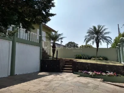 Casa com 3 Dormitórios - Miniatura - Lunardi Imóveis