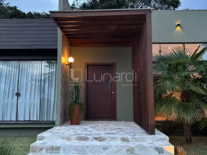 Casa com 4 Dormitórios - Miniatura - Lunardi Imóveis