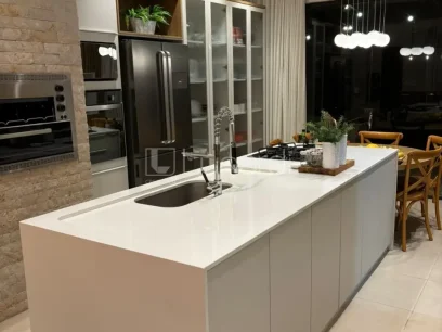 Casa com 4 Dormitórios - Miniatura - Lunardi Imóveis