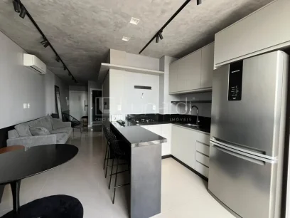 Apartamento com 2 Dormitórios - Lunardi Imóveis