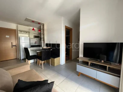 Apartamento com 2 Dormitórios - Lunardi Imóveis