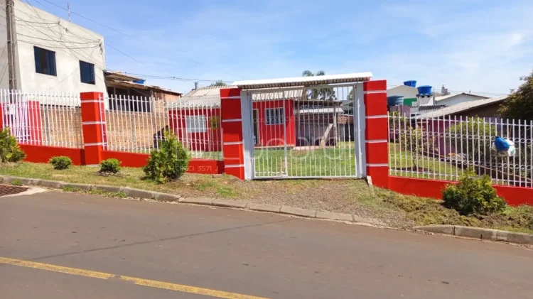 Casa com 2 Dormitórios - Lunardi Imóveis