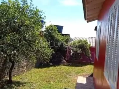 Casa com 2 Dormitórios - Miniatura - Lunardi Imóveis