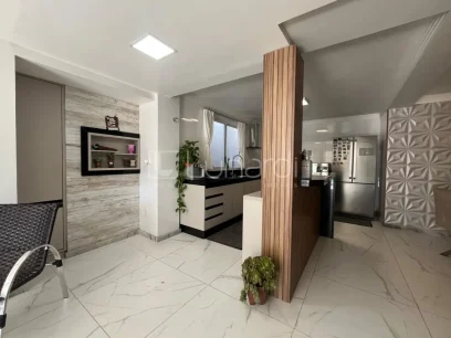 Casa com 3 Dormitórios - Miniatura - Lunardi Imóveis