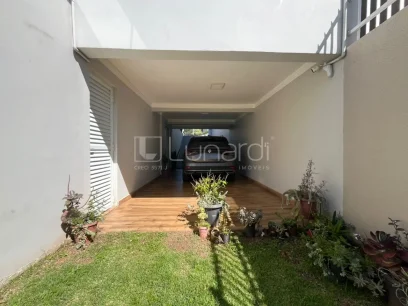 Casa com 3 Dormitórios - Miniatura - Lunardi Imóveis