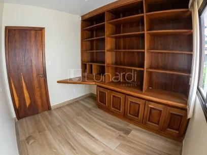 Casa com 3 Dormitórios - Miniatura - Lunardi Imóveis