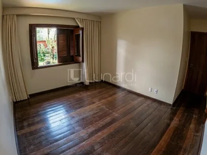 Casa com 3 Dormitórios - Miniatura - Lunardi Imóveis