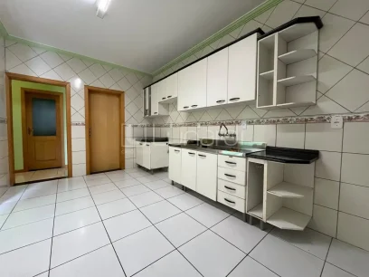 Casa com 3 Dormitórios - Miniatura - Lunardi Imóveis