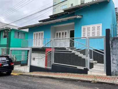 Casa com 3 Dormitórios - Miniatura - Lunardi Imóveis