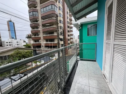 Casa com 3 Dormitórios - Miniatura - Lunardi Imóveis