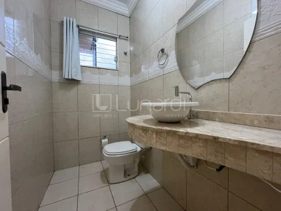 Casa com 3 Dormitórios - Miniatura - Lunardi Imóveis