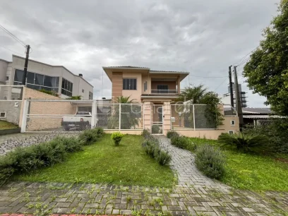 Casa com 3 Dormitórios - Lunardi Imóveis