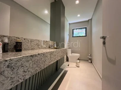 Casa com 4 Dormitórios - Miniatura - Lunardi Imóveis