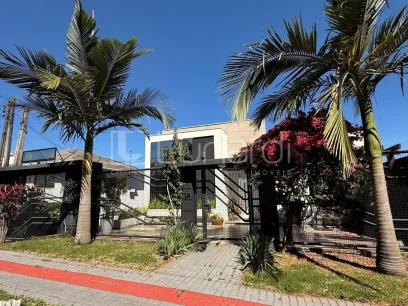 Casa com 3 Dormitórios - Lunardi Imóveis