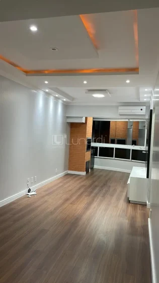 Apartamento com 2 Dormitórios - Lunardi Imóveis