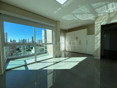 Apartamento com 3 Suítes - Miniatura - Lunardi Imóveis