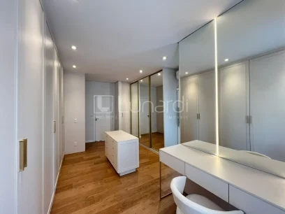 Casa em Condomínio com 3 Suítes - Miniatura - Lunardi Imóveis
