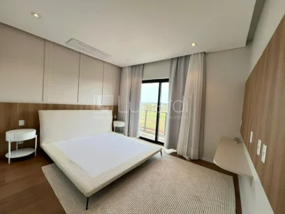Casa em Condomínio com 3 Suítes - Miniatura - Lunardi Imóveis