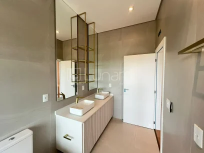 Casa em Condomínio com 3 Suítes - Miniatura - Lunardi Imóveis