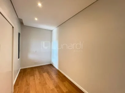 Casa em Condomínio com 3 Suítes - Miniatura - Lunardi Imóveis