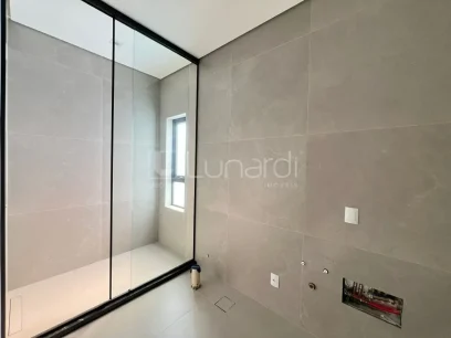 Casa em Condomínio com 3 Suítes - Miniatura - Lunardi Imóveis
