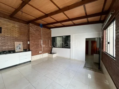 Casa com 4 Suítes - Miniatura - Lunardi Imóveis