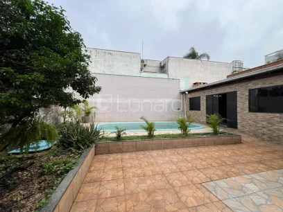 Casa com 4 Suítes - Miniatura - Lunardi Imóveis