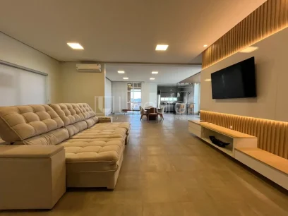 Casa com 3 Dormitórios - Miniatura - Lunardi Imóveis