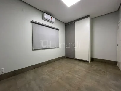 Casa com 3 Dormitórios - Miniatura - Lunardi Imóveis