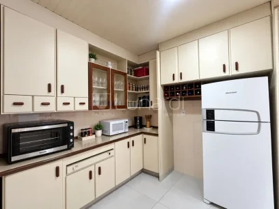 Casa com 3 Dormitórios - Miniatura - Lunardi Imóveis
