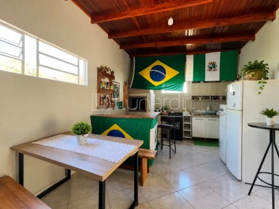 Casa com 3 Dormitórios - Miniatura - Lunardi Imóveis