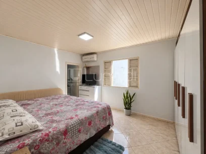 Casa com 3 Dormitórios - Miniatura - Lunardi Imóveis