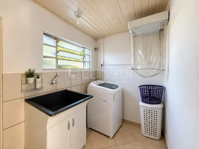 Casa com 3 Dormitórios - Miniatura - Lunardi Imóveis