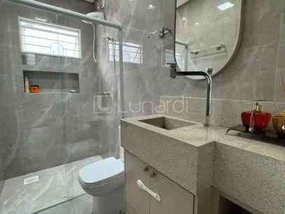 Casa com 3 Dormitórios - Miniatura - Lunardi Imóveis