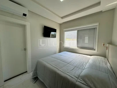 Casa com 3 Dormitórios - Miniatura - Lunardi Imóveis