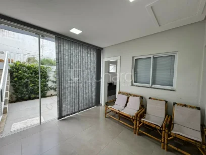 Casa com 3 Dormitórios - Miniatura - Lunardi Imóveis