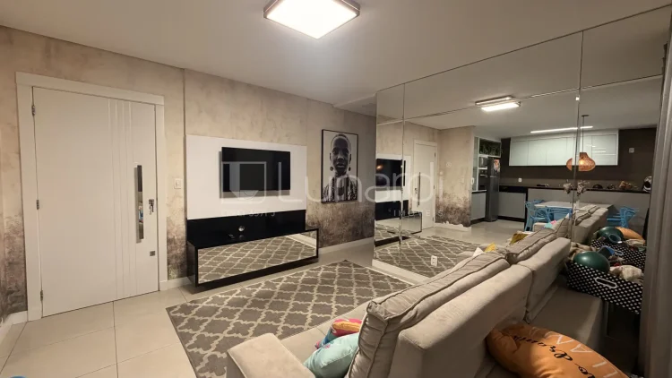 Apartamento com 2 Dormitórios - Lunardi Imóveis