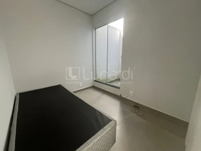 Casa com 3 Dormitórios - Miniatura - Lunardi Imóveis