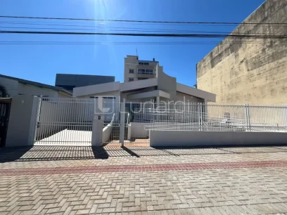 Casa comercial - Lunardi Imóveis