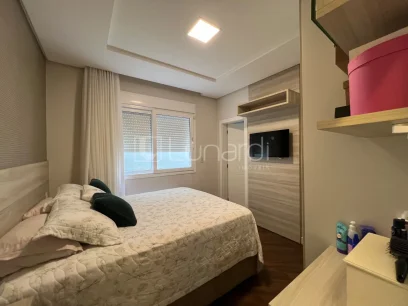 Casa com 4 Suítes - Miniatura - Lunardi Imóveis