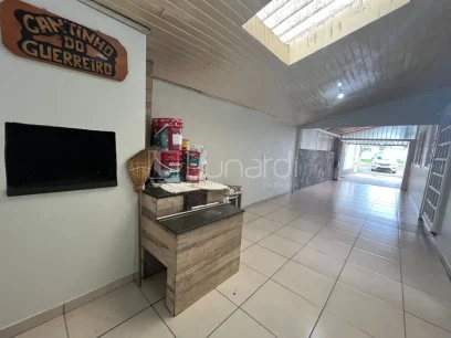 Casa com 3 Dormitórios - Miniatura - Lunardi Imóveis