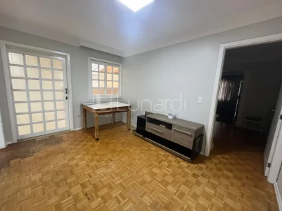 Casa com 3 Dormitórios - Miniatura - Lunardi Imóveis