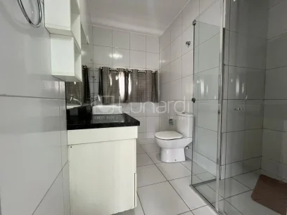 Casa com 3 Dormitórios - Miniatura - Lunardi Imóveis