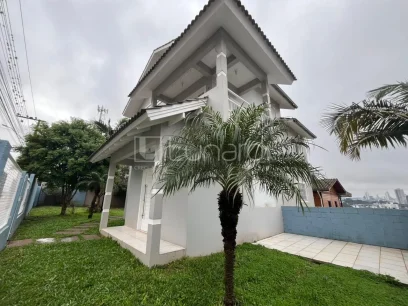 Casa com 3 Dormitórios - Miniatura - Lunardi Imóveis