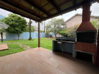 Casa com 3 Dormitórios - Miniatura - Lunardi Imóveis